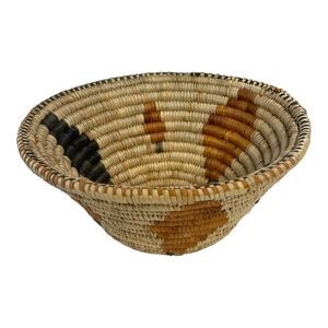 Vintage Africa Woven Coil Basket Bowl 8”X 3.5" Centerpiece Fruit Serving Storage